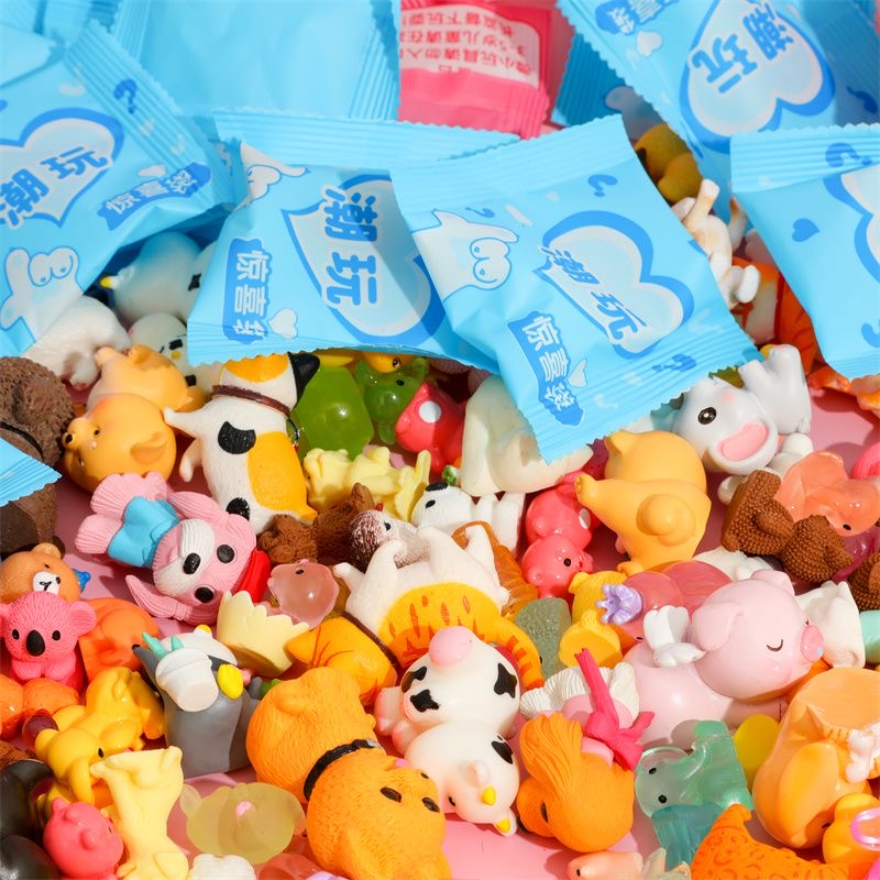 Resin Art Case - 40 stuks/set willekeurige cartoon blind box